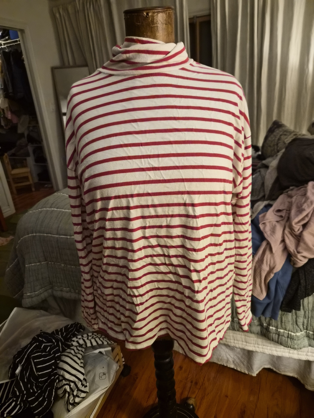 GAP Cream and Red Striped Turtleneck Top